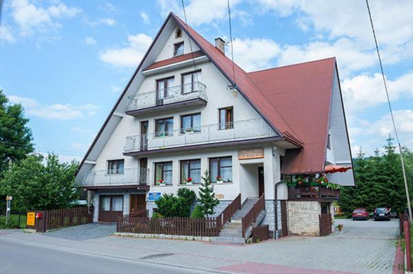 Osrodek Wczasowo-Kolonijny Gron Bed & Breakfast เบียวีดูนาเยซ ภายนอก รูปภาพ